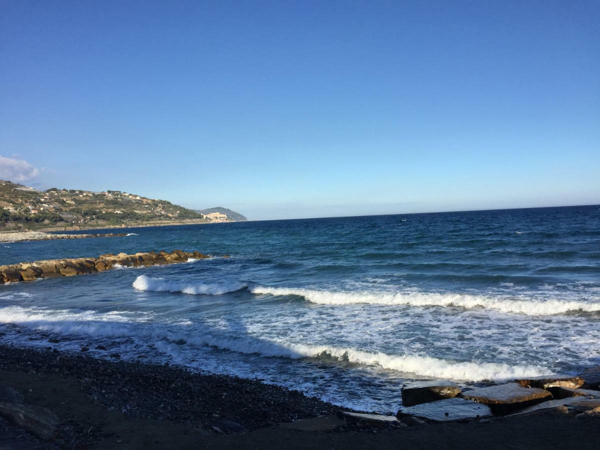 Casa Di Rosa Leilighet San Lorenzo al Mare Eksteriør bilde